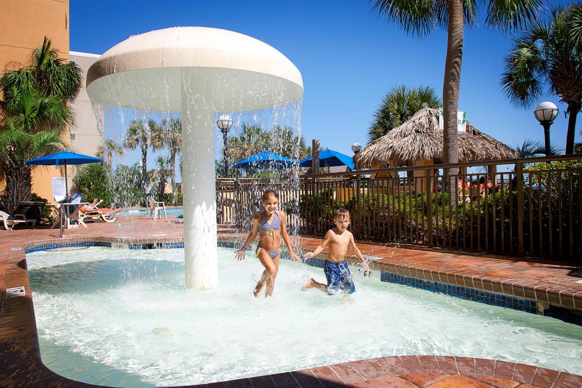 Holiday Pavilion Resort On The Boardwalk マートルビーチ エクステリア 写真